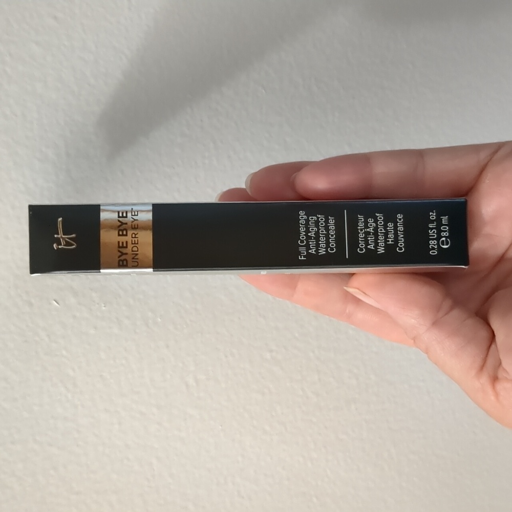 IT Cosmetics Bye Bye Under Eye Concealer